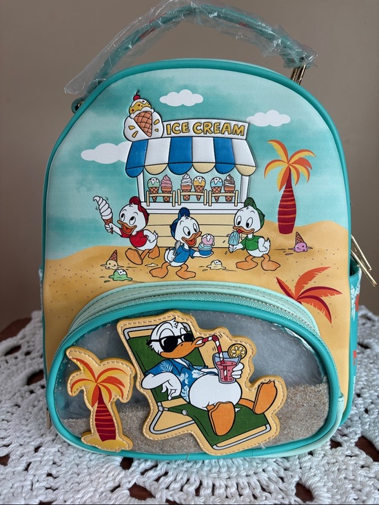 Disney Handbags - Our Universe Disney Donald Duck & Nephews 90th  Anniversary Beach Theme Bag NWT